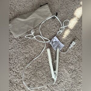 Wavytalk Mini/ travel White Hair Straightener